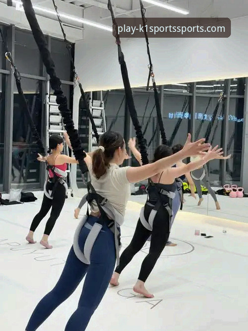 资深用户吴思琪的深度剖析：解锁K1体育平台下载与核心体验全攻略